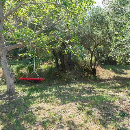 Sea Side Hill * Αστρακερή