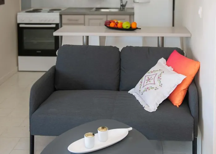 Appartement Sea Side Hill Astrakeri