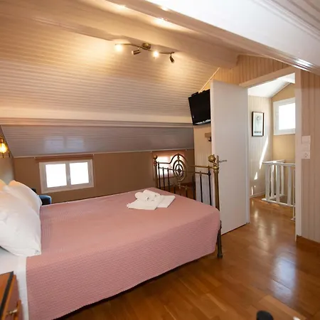 Apartamento Sea Side Hill Astrakeri