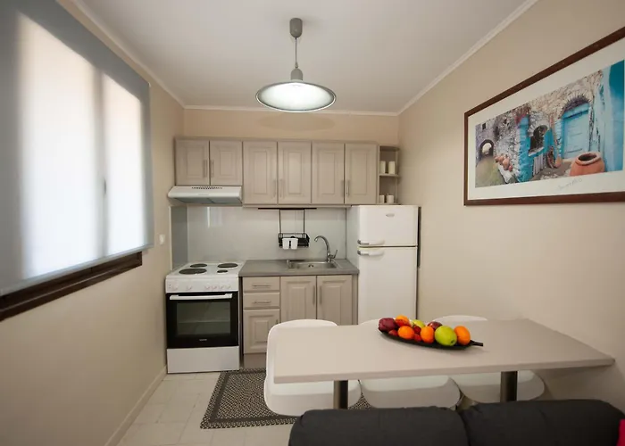 Sea Side Hill Apartment *