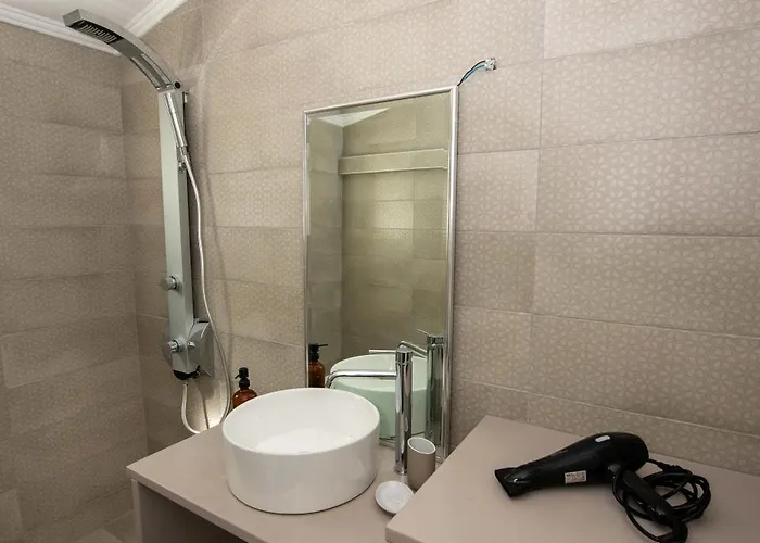 Sea Side Hill Apartment