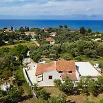 Sea Side Hill Apartamento *